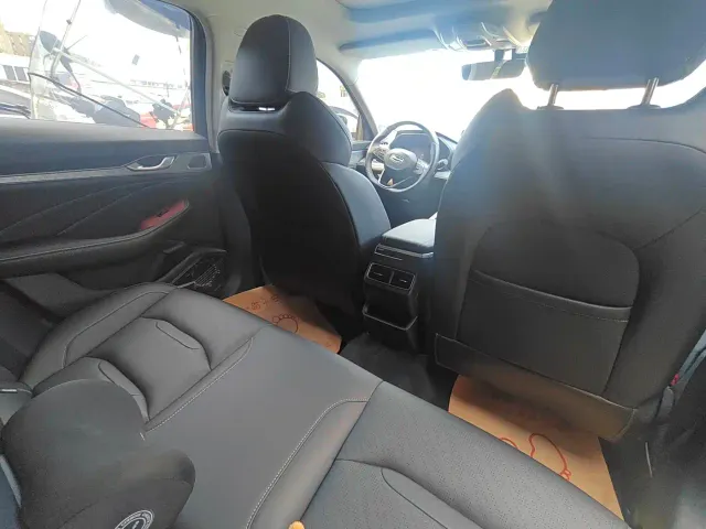 Geely Xingrui — Фото автомобиля 14