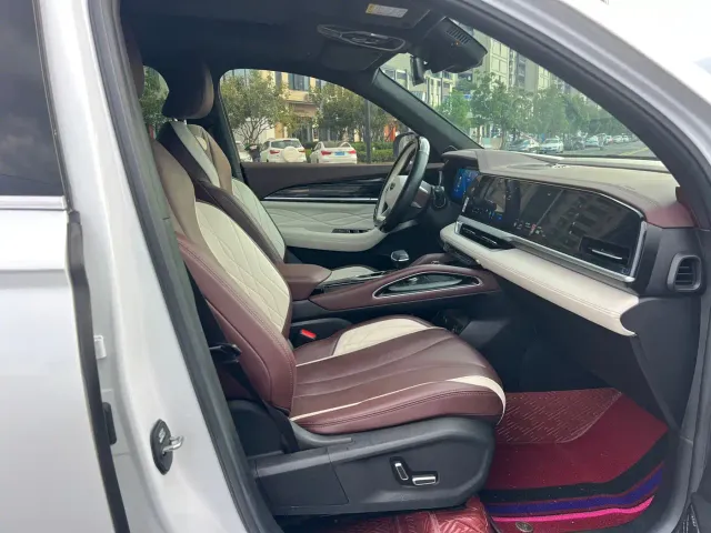 Geely Xingyue L — Фото автомобиля 16