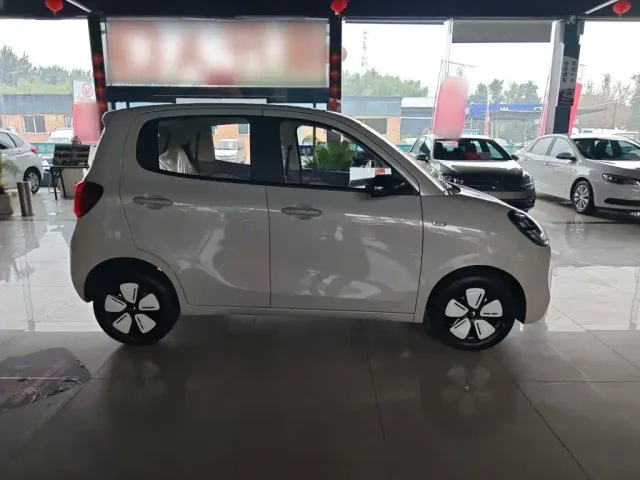 Wuling Hongguang Mini EV — Фото автомобиля 13