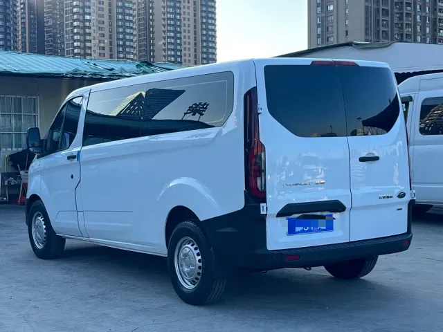 Ford Transit — Фото автомобиля 6