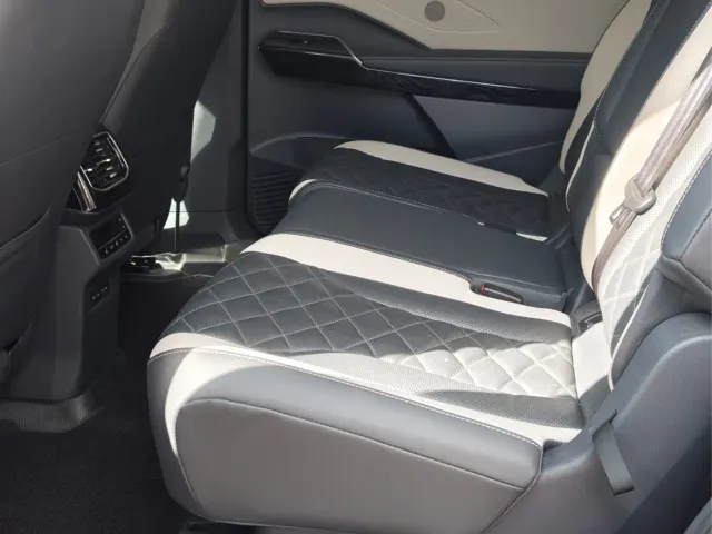 Volkswagen ID.6 Crozz — Фото автомобиля 14