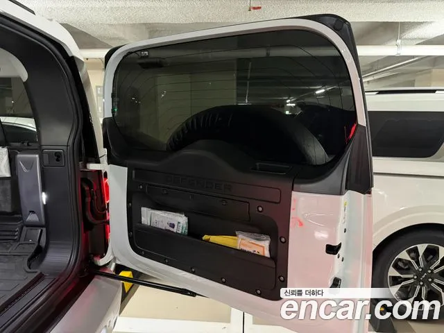 Land Rover Defender L663 — Фото автомобиля 8