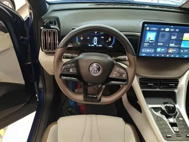 BYD Song Pro — Фото автомобиля 10