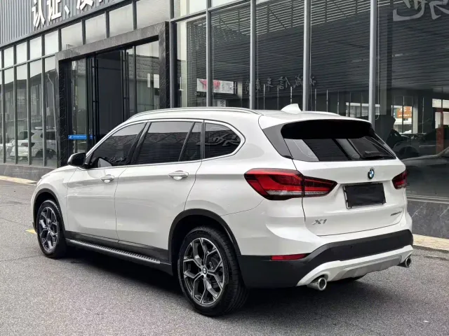 BMW X1 — Фото автомобиля 9