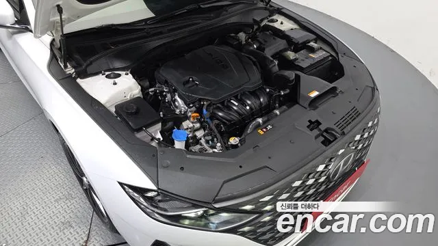 Hyundai Grandeur New — Фото автомобиля 9