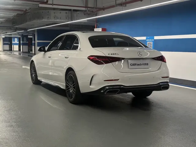 Mercedes-Benz C-Class — Фото автомобиля 4