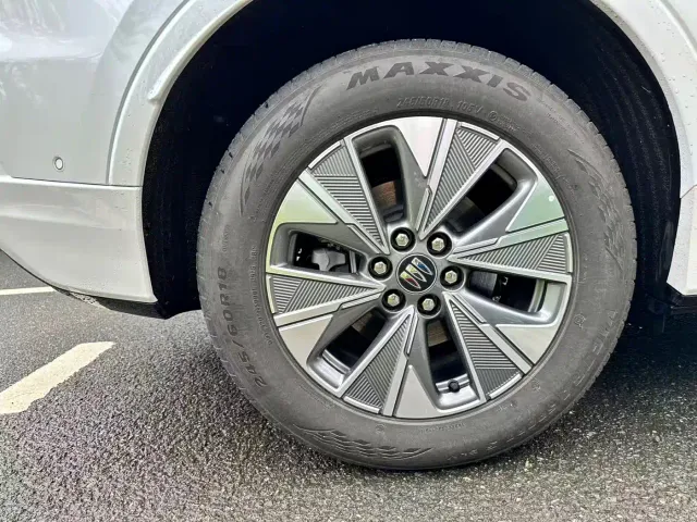 Buick E5 — Фото автомобиля 13