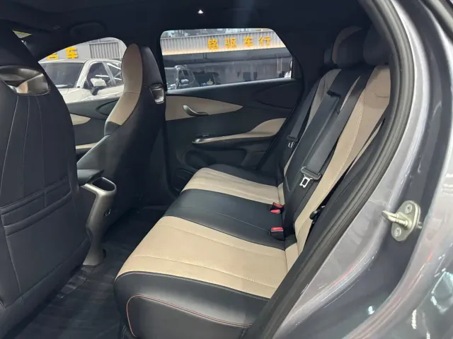 BYD Dolphin — Фото автомобиля 11