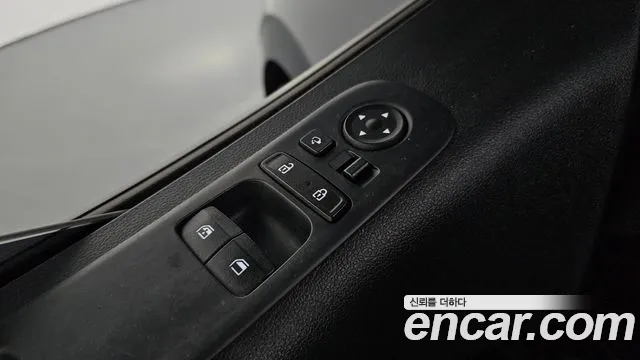 Hyundai Staria — Фото автомобиля 16
