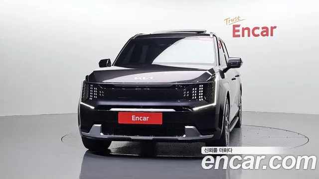 Kia EV9 — Фото автомобиля 3