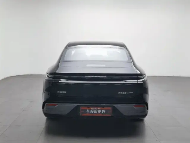 Geely Galaxy Xingyao 8 — Фото автомобиля 4