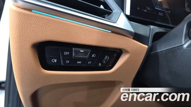 BMW 3-Series 3 серия (G20) 320i Touring M Sport — Фото автомобиля 17