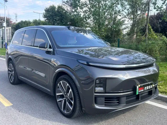 Li Auto L9 — Фото автомобиля 3