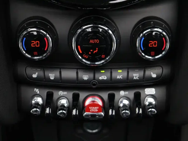 MINI Hatch — Фото автомобиля 14