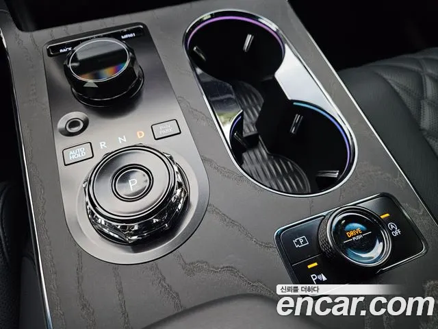 Genesis GV80 — Фото автомобиля 8