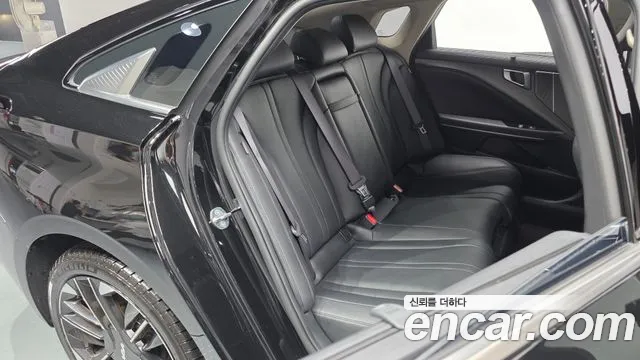 Kia K8 Noblesse — Фото автомобиля 11