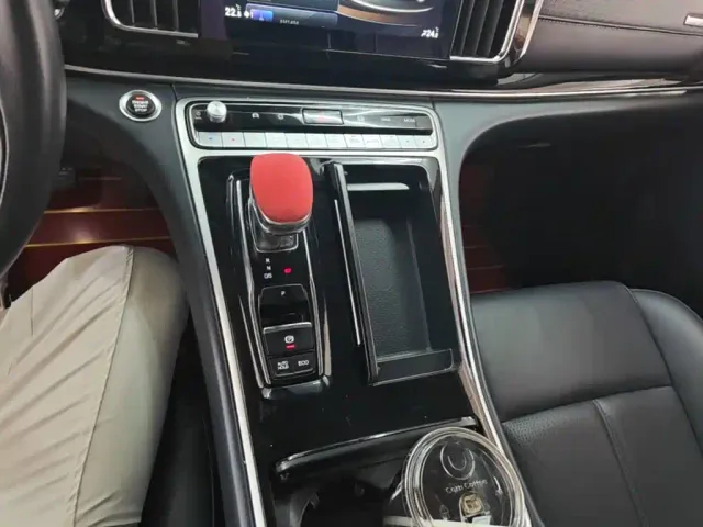 GAC Trumpchi M8 — Фото автомобиля 13