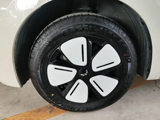 Wuling Hongguang Mini EV — Фото автомобиля 22