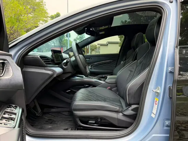 BYD Seal — Фото автомобиля 3