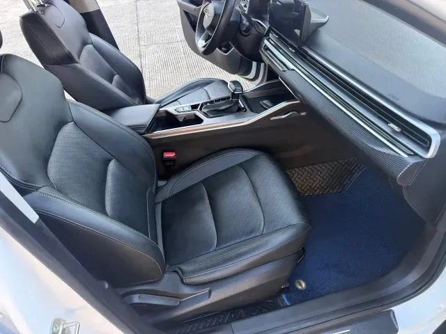 Geely Emgrand — Фото автомобиля 12