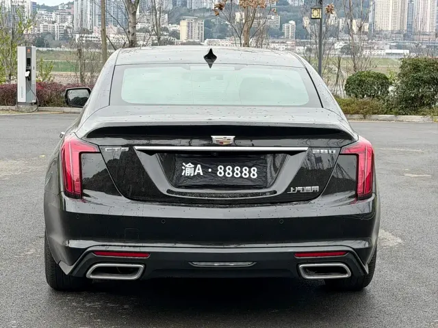 Cadillac CT5 — Фото автомобиля 6