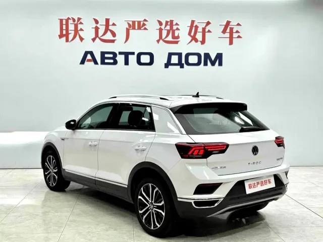 Volkswagen T-Roc — Фото автомобиля 4