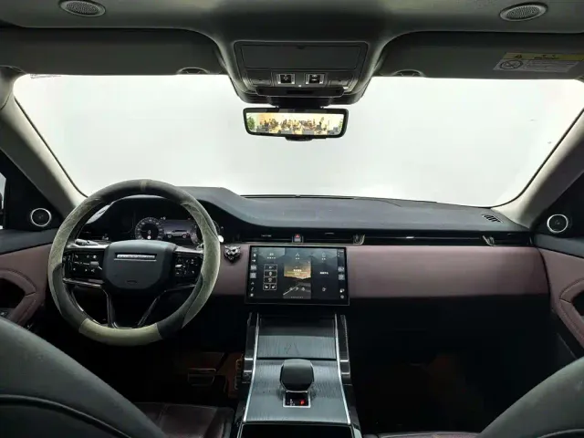 Land Rover Range Rover Evoque — Фото автомобиля 11
