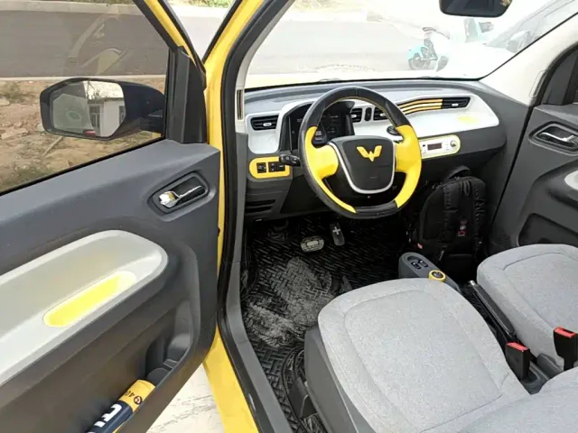 Wuling Hongguang Mini EV — Фото автомобиля 15