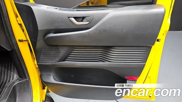 Hyundai Staria Staria — Фото автомобиля 24