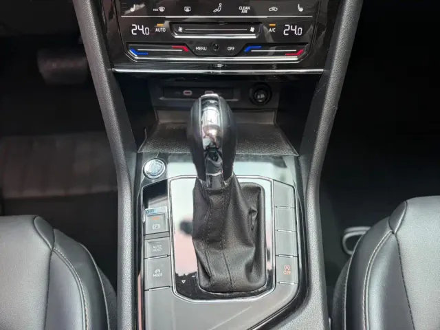 Volkswagen Tharu — Фото автомобиля 15