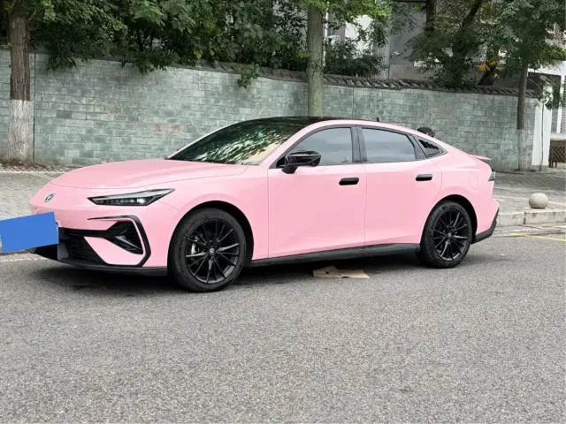Фотография автомобиля — Changan UNI-V