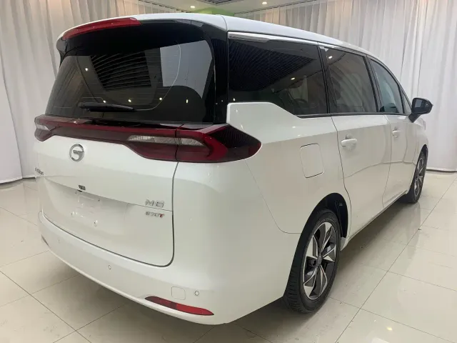 GAC Trumpchi M6 — Фото автомобиля 4