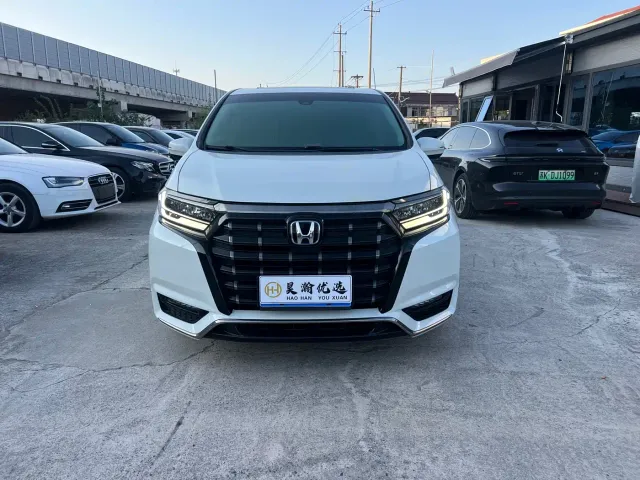 Honda Elysion — Фото автомобиля 2