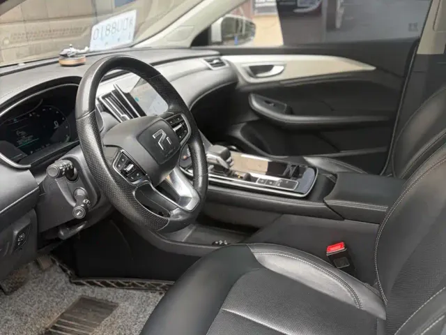Roewe Feifan ER6 — Фото автомобиля 5