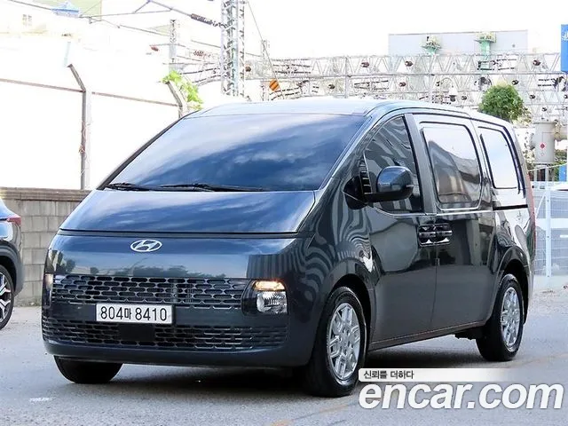 Hyundai Staria — Фото автомобиля 2