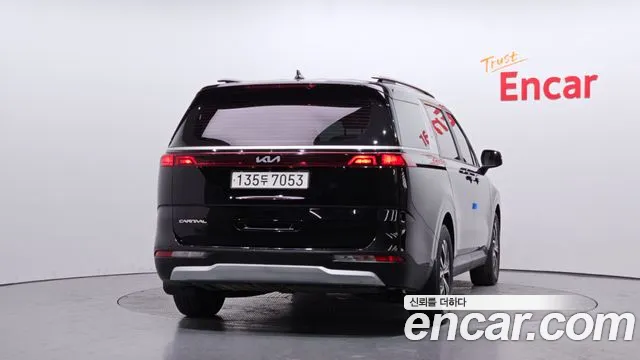 Kia Canival Carnival 4 поколение Дизель 9 мест Prestige — Фото автомобиля 4
