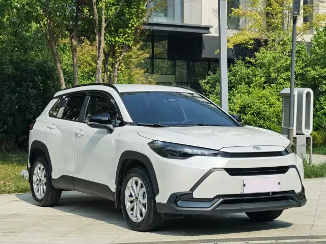 Toyota Frontlander — Фото автомобиля 3