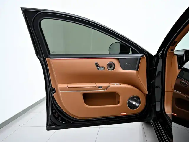 Maextro S800 — Фото автомобиля 24