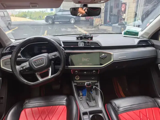 Audi Q3 — Фото автомобиля 6