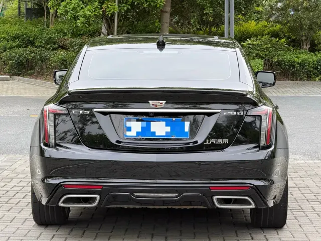 Cadillac CT5 — Фото автомобиля 6