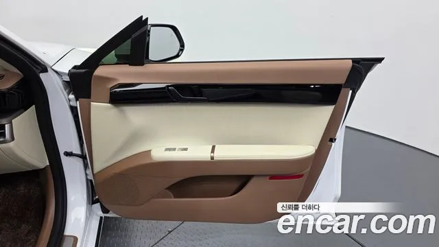Hyundai Grandeur GN7 — Фото автомобиля 14