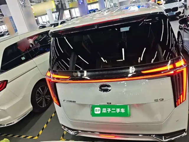 GAC Trumpchi E9 — Фото автомобиля 5