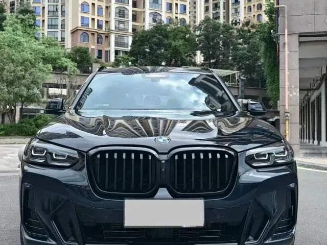 BMW X3 — Фото автомобиля 2
