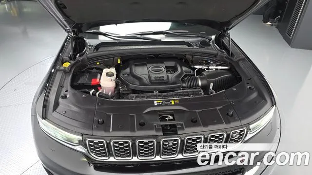 Jeep Cherokee Grand Cherokee(WL) L 3.6 Summit Reserve — Фото автомобиля 6