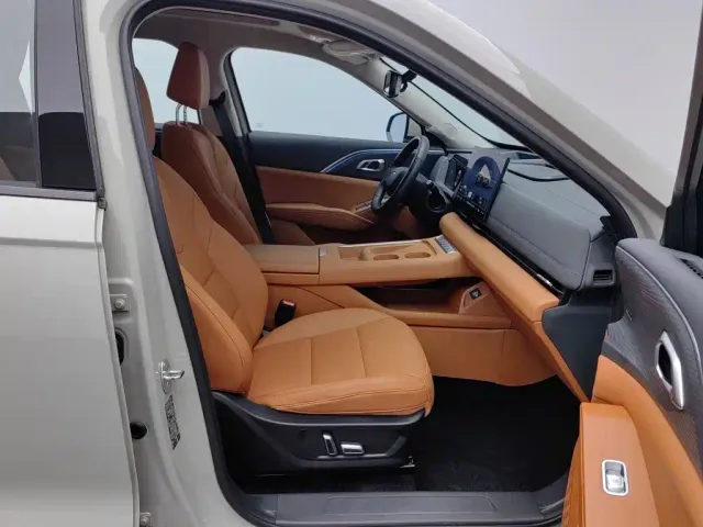 Haval Xiaolong MAX — Фото автомобиля 23