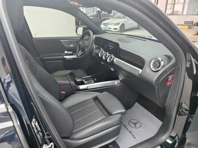 Mercedes-Benz GLB-Class — Фото автомобиля 9