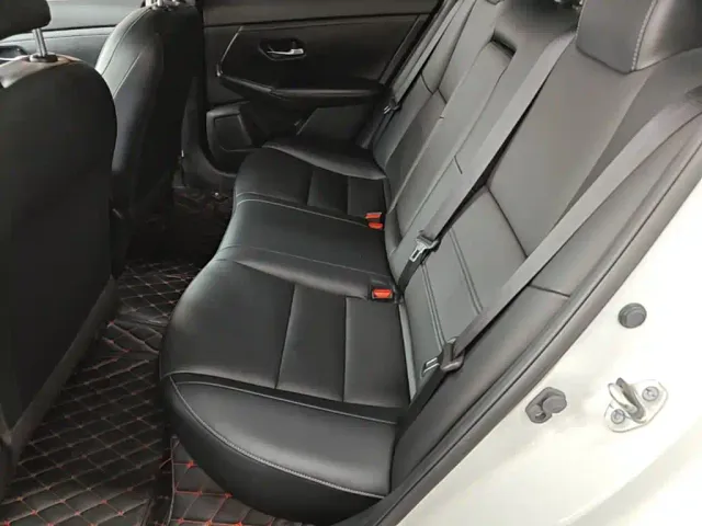 Nissan Sylphy — Фото автомобиля 16