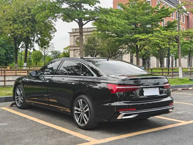 Audi A6L — Фото автомобиля 4