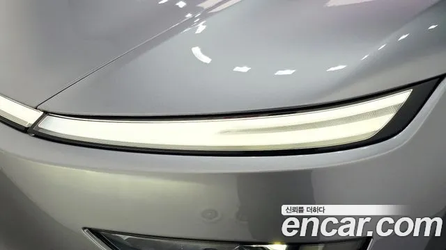 Tesla Model Y — Фото автомобиля 7