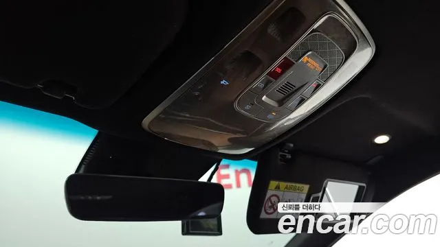 Genesis G80 Бензин 2.5 турбо 2WD — Фото автомобиля 27